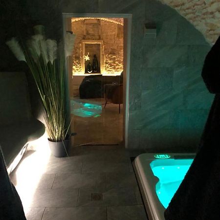 Jaccuzi & Spa Des Caves Stanislas 낭시 외부 사진