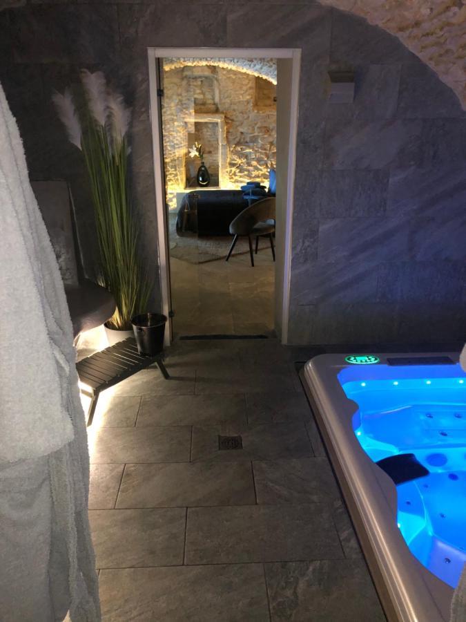 Jaccuzi & Spa Des Caves Stanislas 낭시 외부 사진